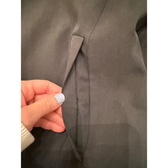 Vintage Women's Banana Republic Gray 100% Silk Button Front Jacket Size 4 - Picture 3 of 13